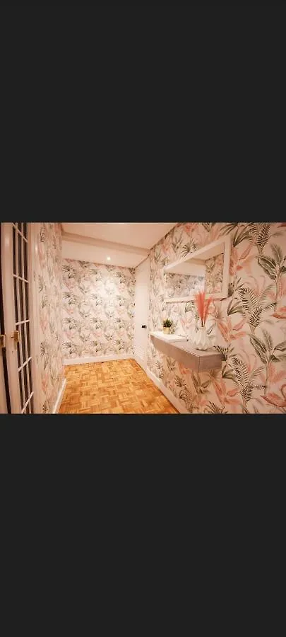 Apartamento Centro Catedral Carrera 27, 1 Plaza De Aparcamiento Y Netflix Gratis Jaén España