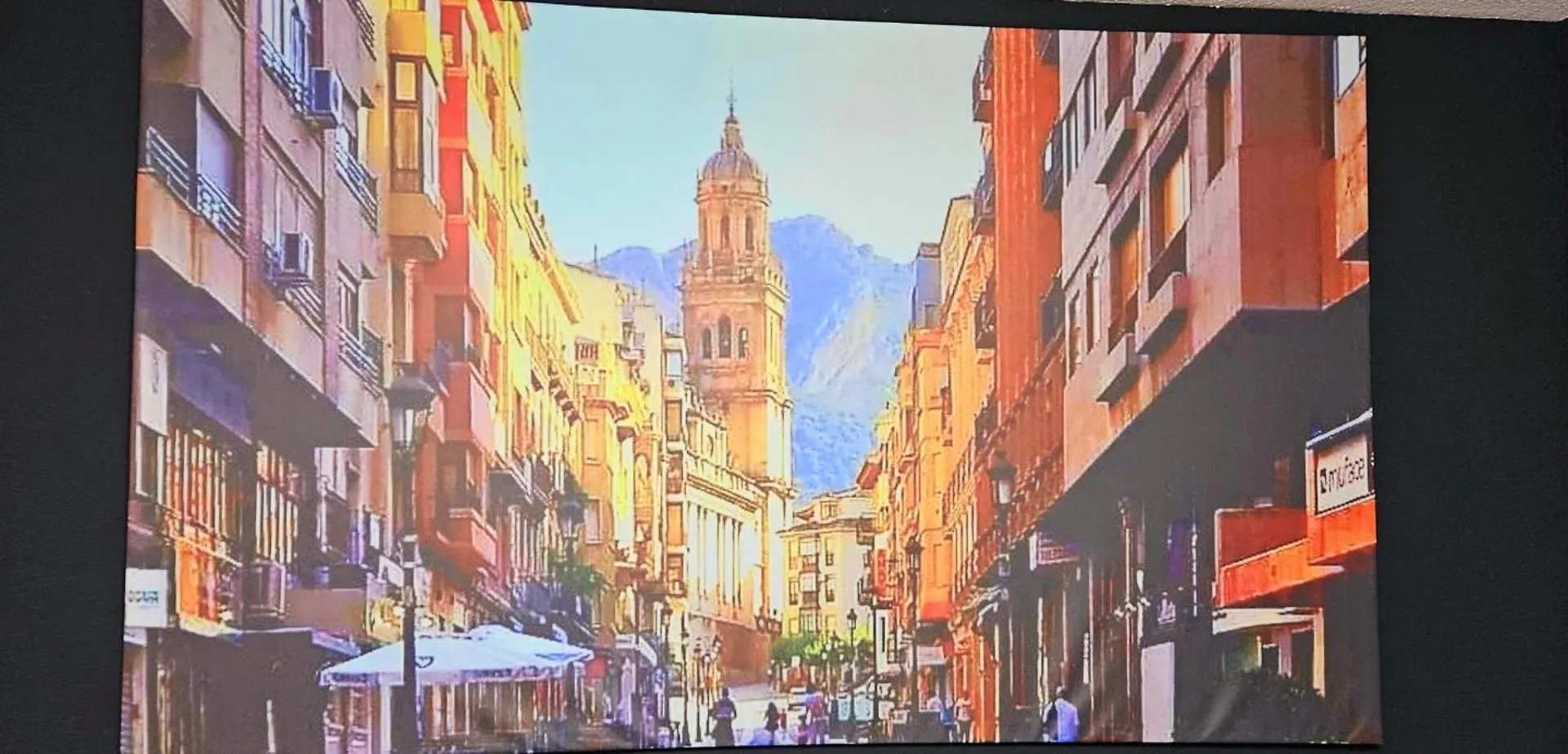 Apartamento Centro Catedral Carrera 27, 1 Plaza De Aparcamiento Y Netflix Gratis Jaén