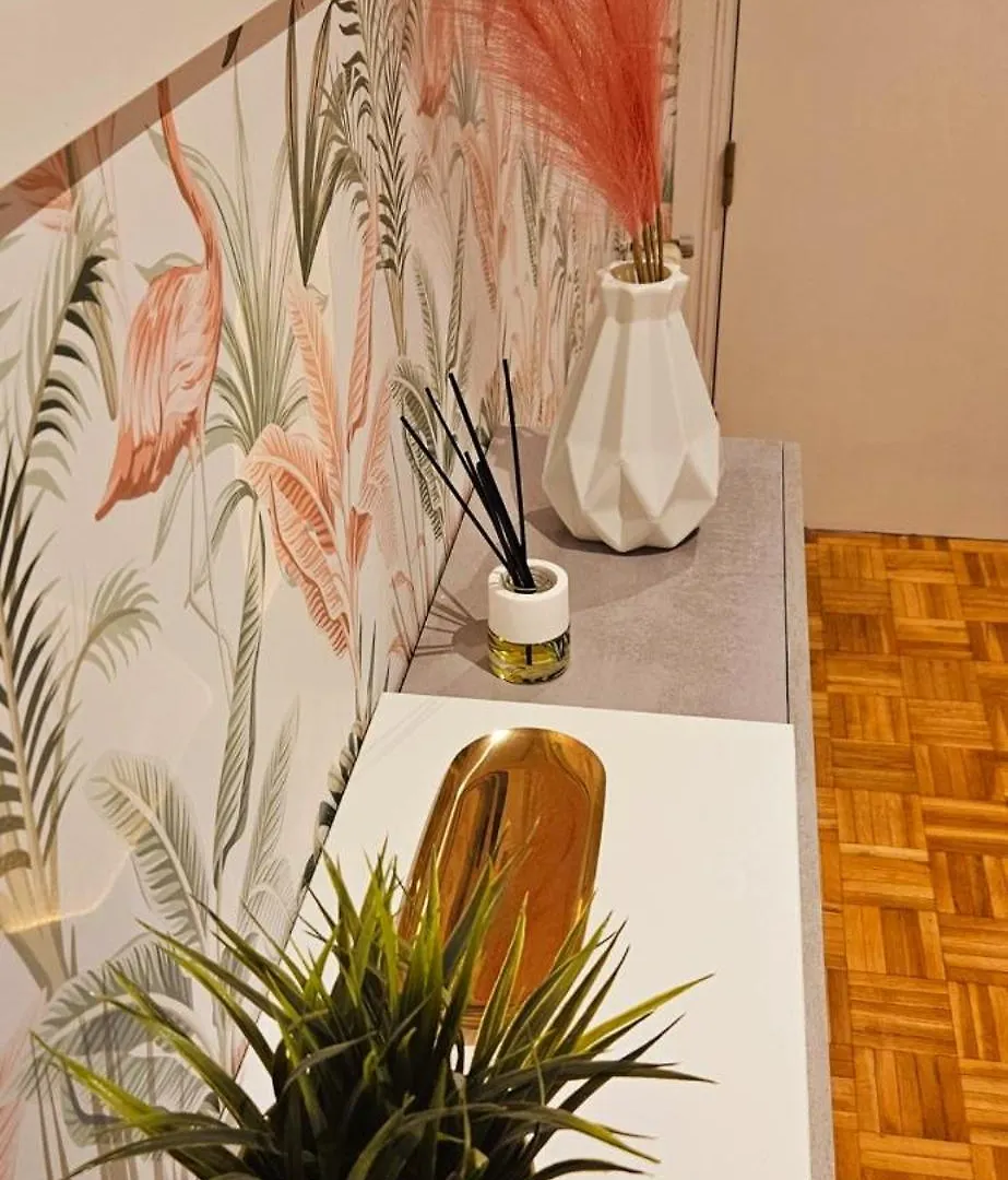 Apartamento Centro Catedral Carrera 27, 1 Plaza De Aparcamiento Y Netflix Gratis Jaén España