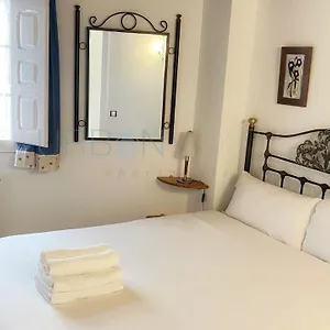 apartamento-con-encanto-centrico-wifi-y-patio.sansebastianhotels.net/