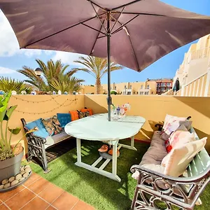 deluxe-home-from-home-in-caleta-de-fuste.hotelsfuerteventura.org/